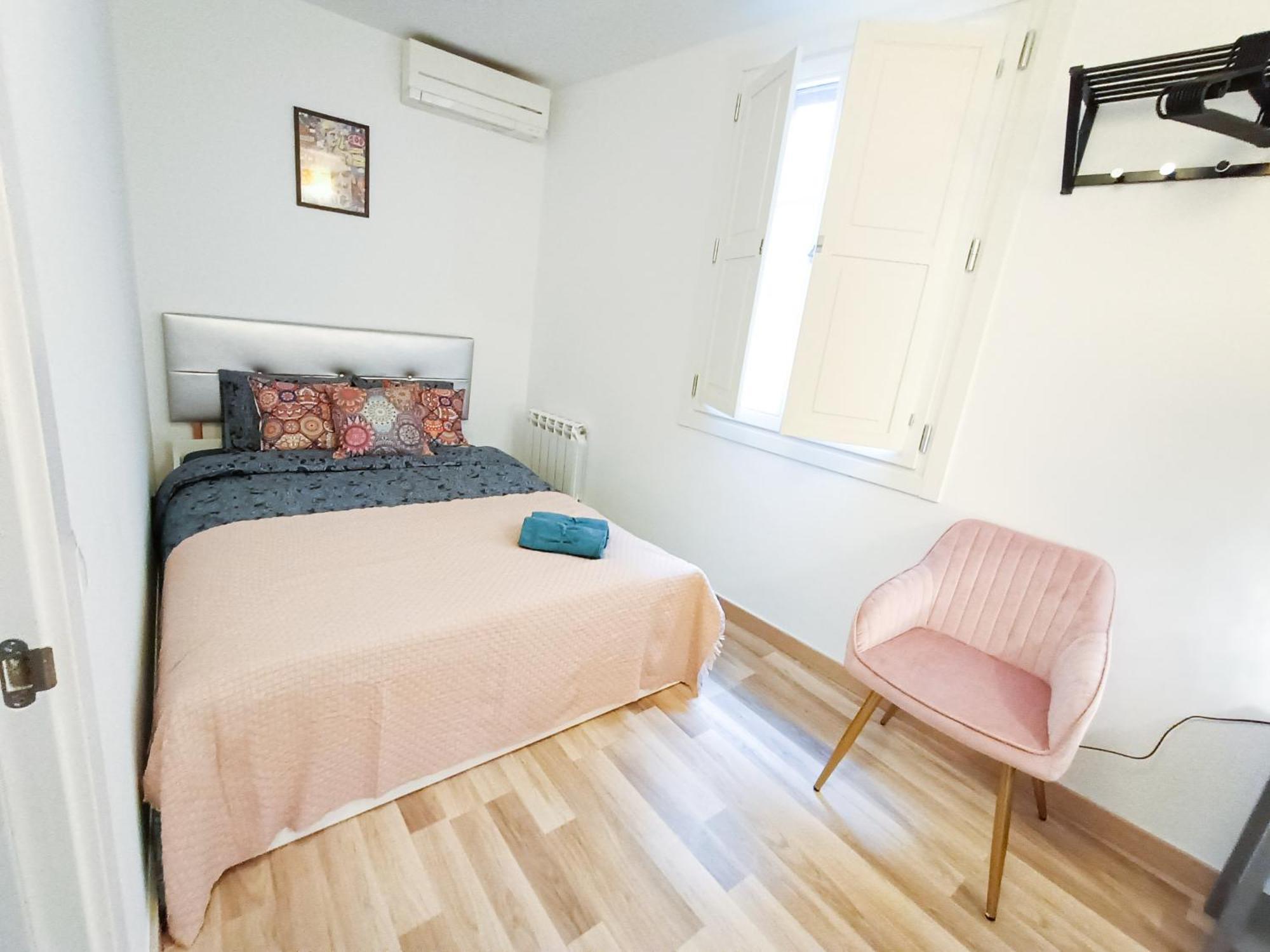 برشلونة Private Rooms By La Rambla المظهر الخارجي الصورة